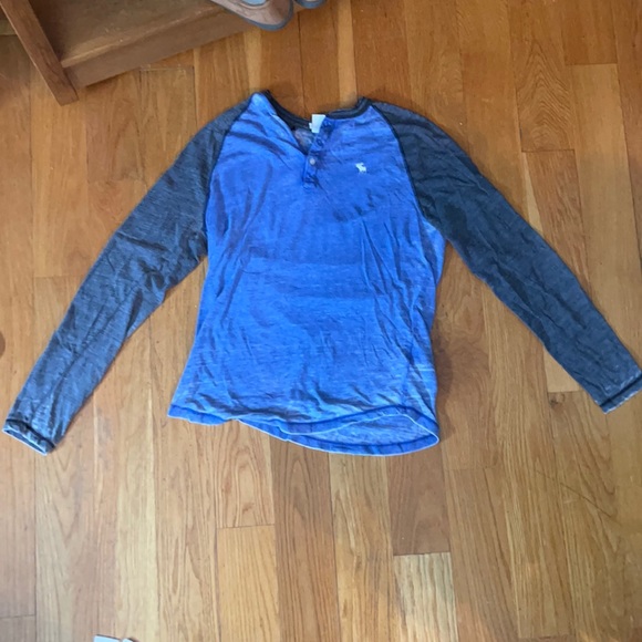 Abercrombie & Fitch Long Sleeved Shirt - Picture 1 of 2
